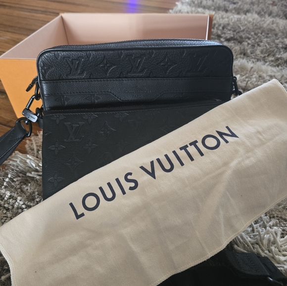 Louis Vuitton Trio Mess NV - Picture 14 of 16